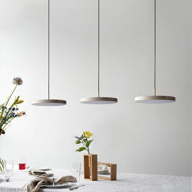 Scandinavian Black Pendant Light with Natural Wood and Metal Design – Minimalist Kitchen Pendant Lighting Fixture 2