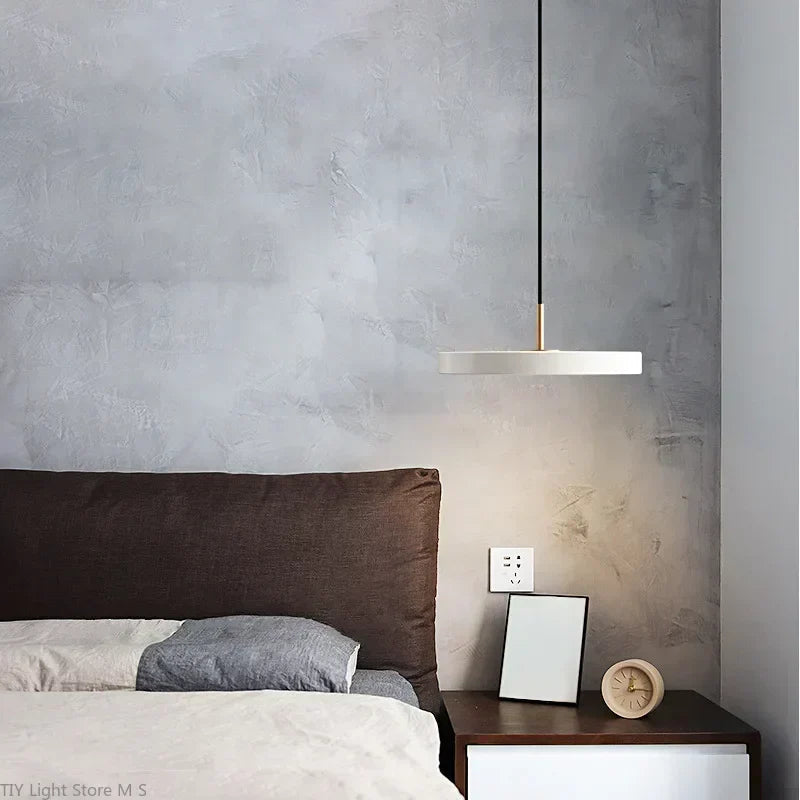 Scandinavian Black Pendant Light with Natural Wood and Metal Design – Minimalist Kitchen Pendant Lighting Fixture 5