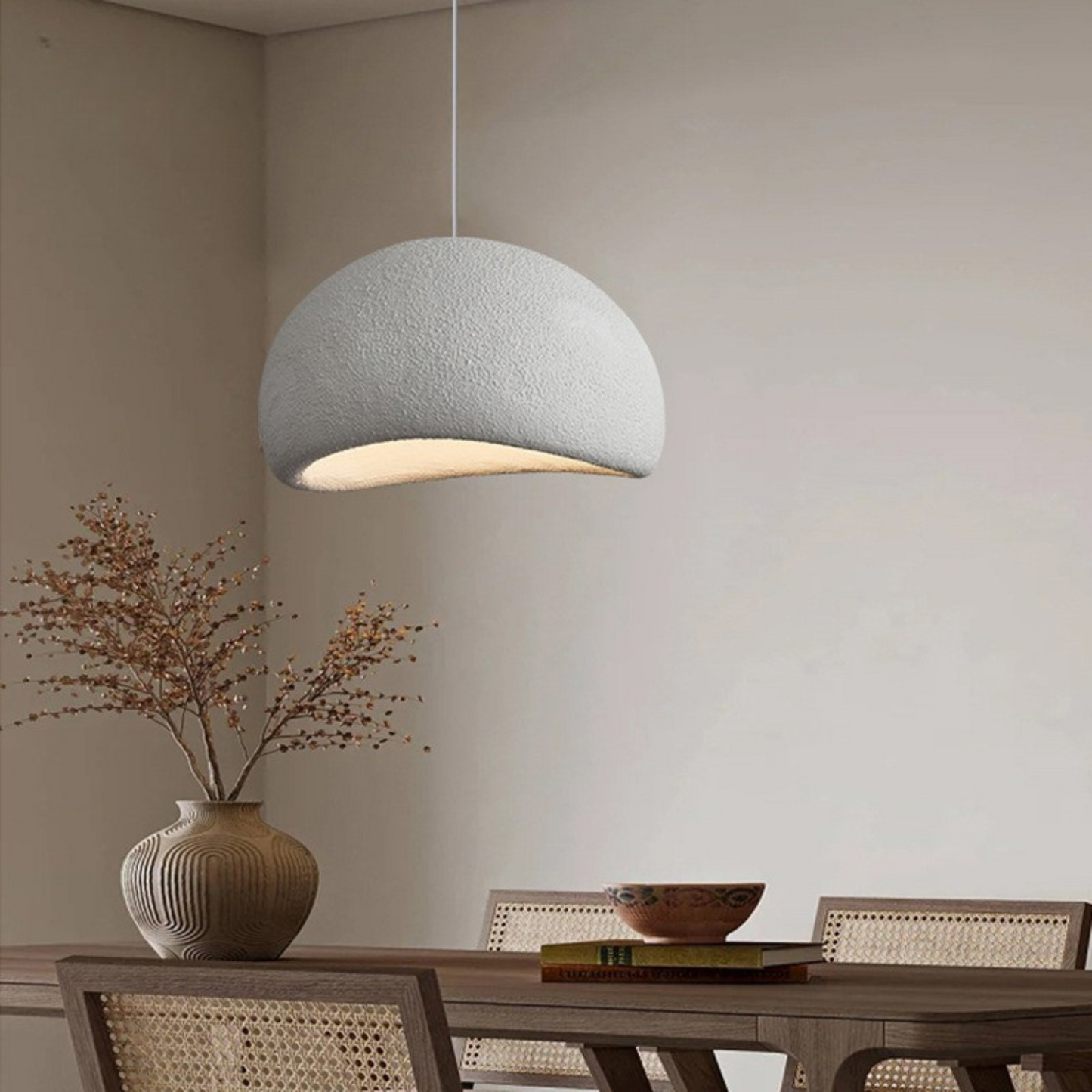Japandi Style Resin Pendant Lamp – Adjustable Length Minimalist Ceiling Light Fixture for Modern Spaces 1